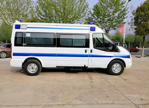 壤塘县救护车出租